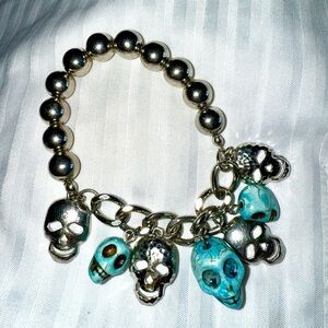 Silver and Turquoise Skull bracelet